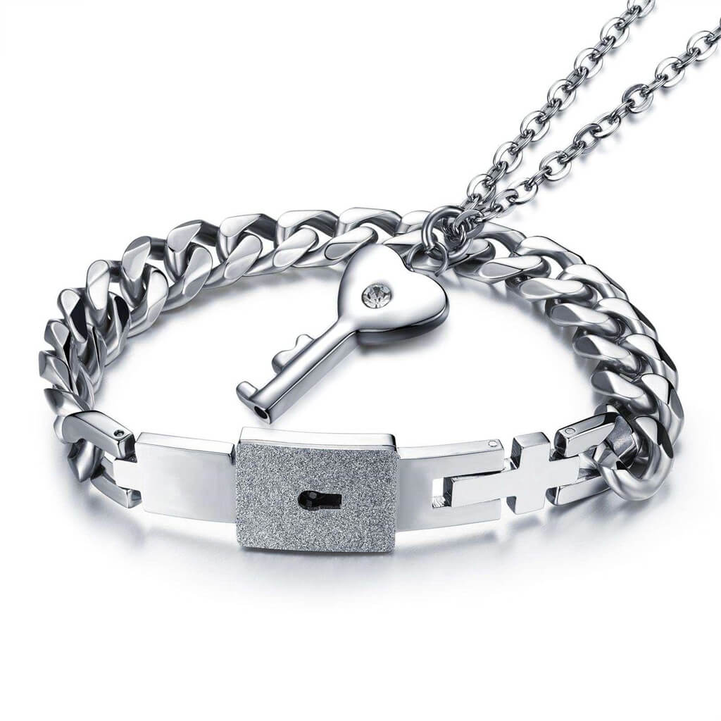 2pcs Couple Lock & Key Charm Necklace